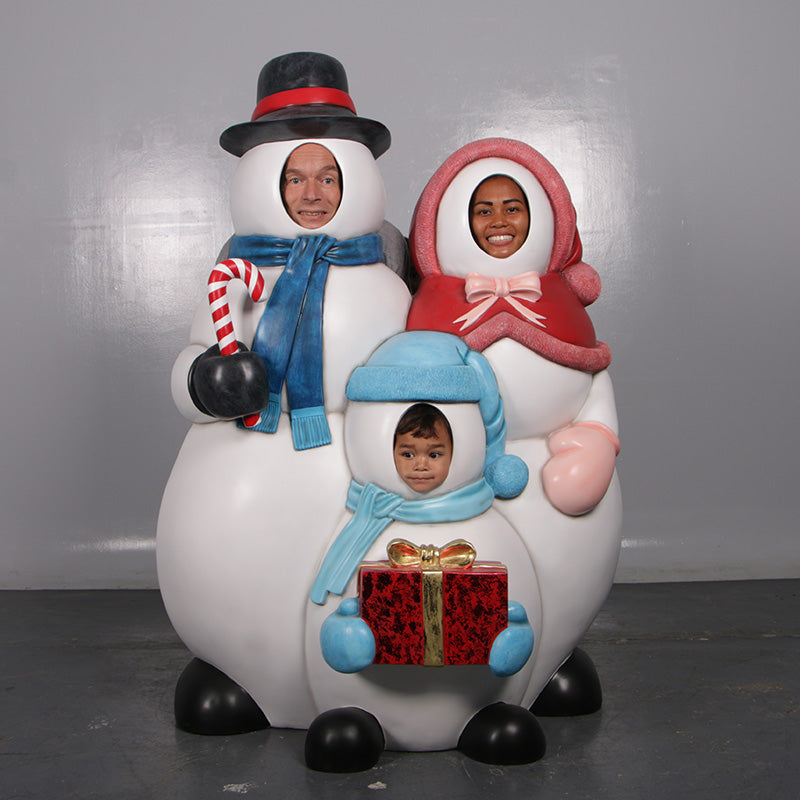Snowman Family Photo Op Life Size Statue