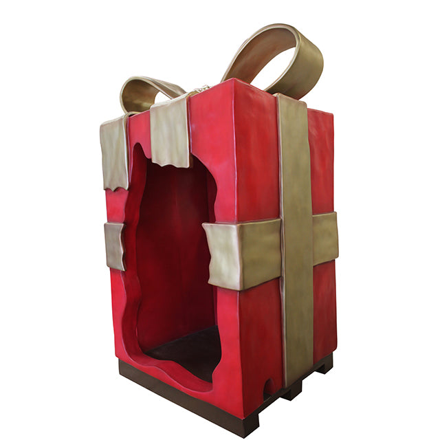 Giant Gift Box Photo Op Statue