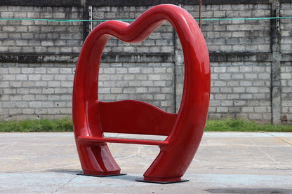 Lovers Lounge Bench Photo Op Statue