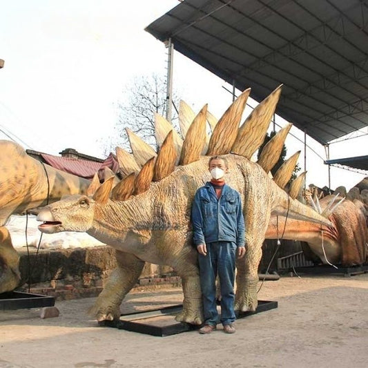 Jurassic World Life Size Mechanical Dinosaur Stegosaurus