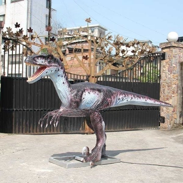 Jurassic World Dinosaur Velociraptor