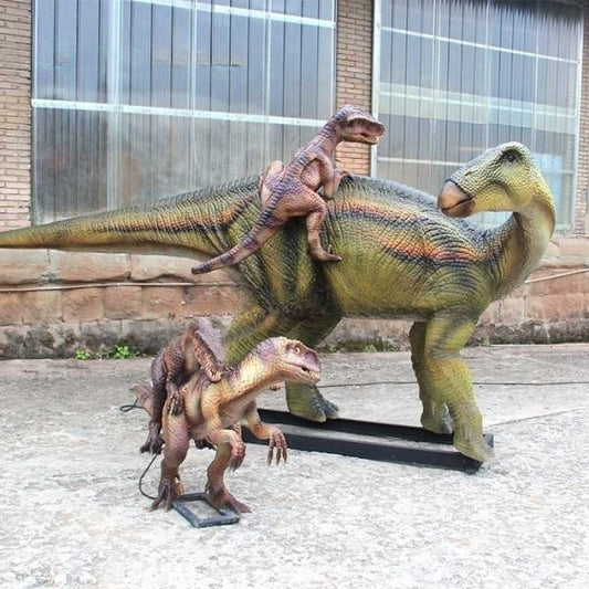 Jurassic Event Animatronic Dinosaur Attack Scene