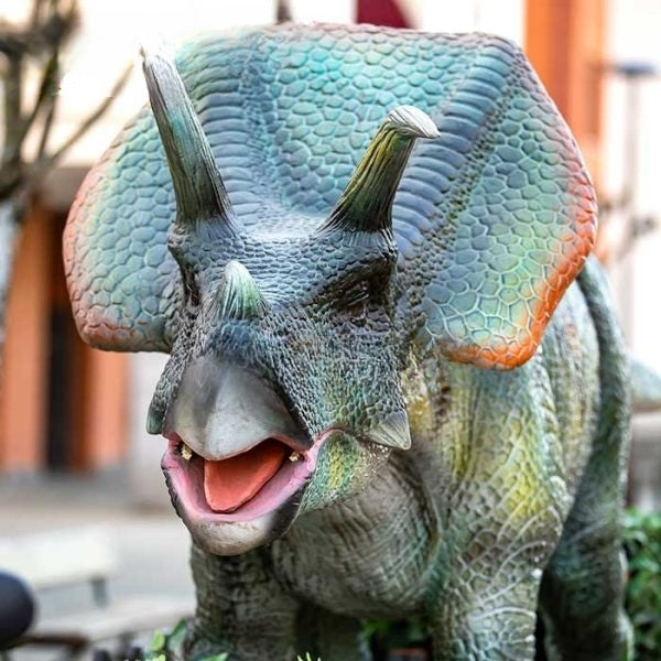 Life-Size Realistic Triceratops Animatronic Replica